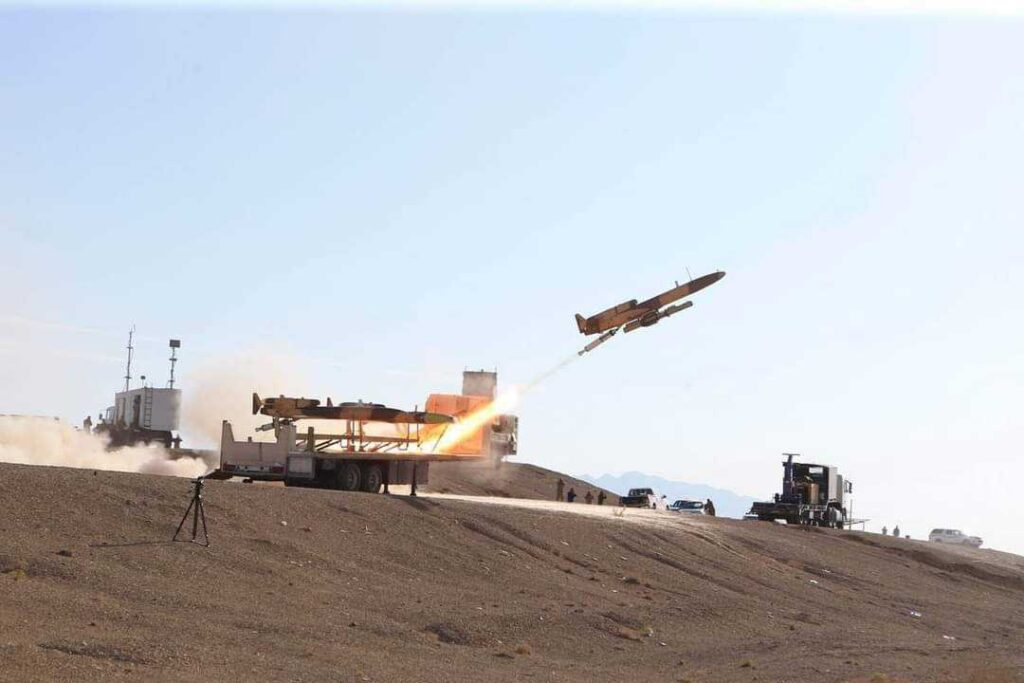 Now it hunts airplanes: Iran's Karrar UAV is equipped with air-to-air ...